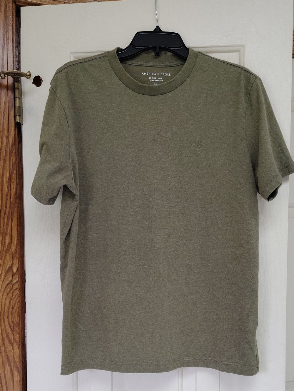 American Eagle Outfitters Olive Green Crew Neck Tee
